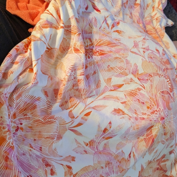 T-shirt NWOT Croft & Barrow Classic Tee, high quality Orange & white in color - Picture 1 of 4